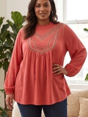 Torrid Crinkle Gauze Relaxed Embroidered Blouse Sz. 3X